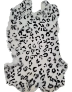Konijnenvacht "sneeuwpanter"