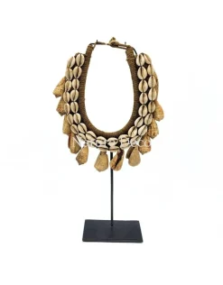 Schelpenketting op voet #5