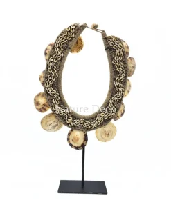 Schelpenketting op voet #10